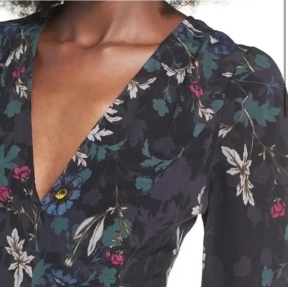 ASTR THE LABEL Multicolor Floral Long Sleeve V-Neck Back Zip A-Line Dress Size S - Picture 2 of 6